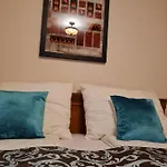 Toroes Panzio Bed & Breakfast 3*