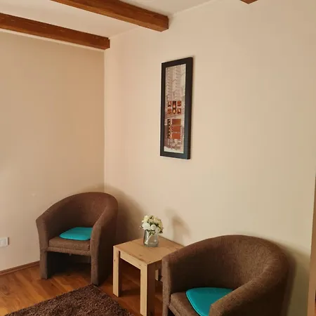 فندق مبيت وإفطار Toroes Panzio 3*